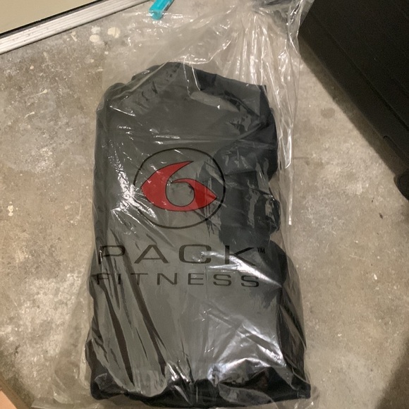 Travel kit - Picture 2 of 2